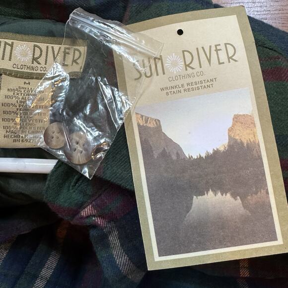 Sun River Plaid Quilted Flannel Shacket Jacket Green Blue Red Size M NWT - Picture 9 of 10